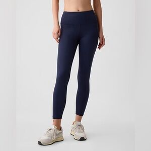 Gap Fit Power High Rise 7/8 Legging in Navy sz L